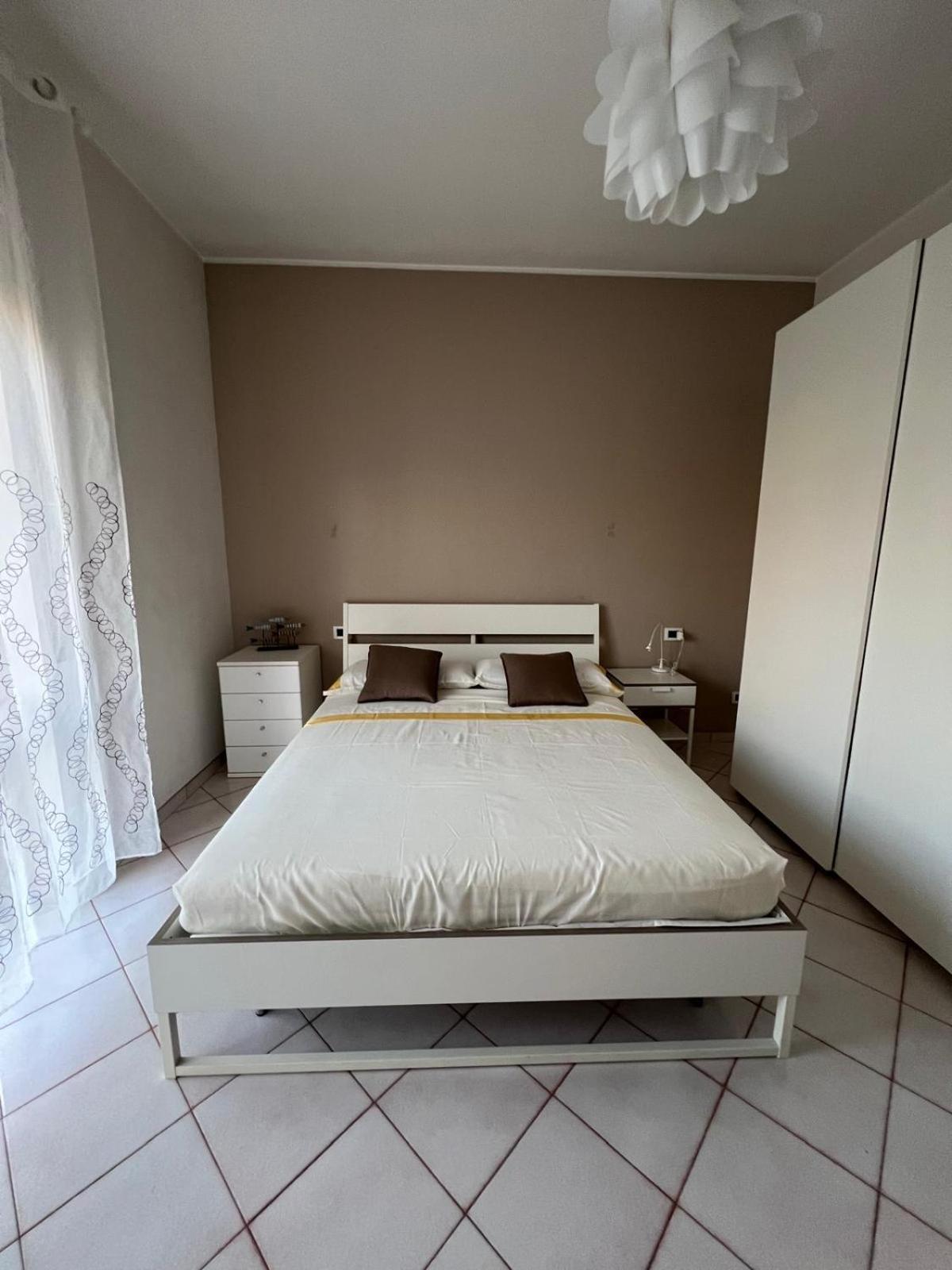 Bed & Breakfast L'onda - House